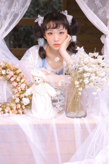 女主播的故事中文版